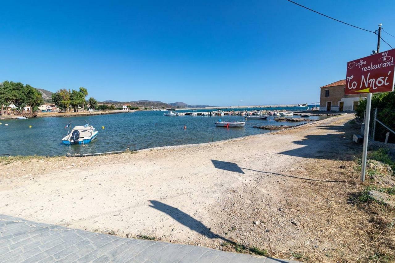 Seaview Flat Steps To The Beach Karavostasi  المظهر الخارجي الصورة