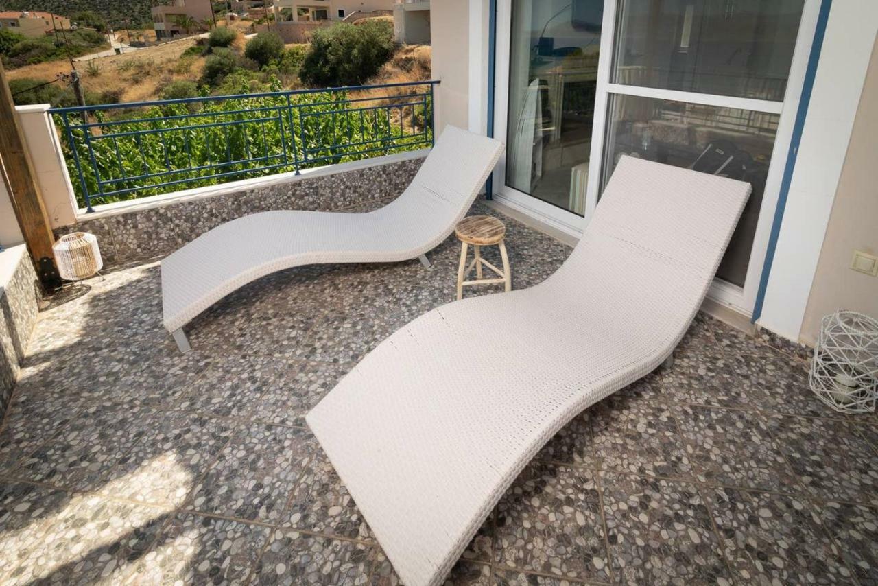 Seaview Flat Steps To The Beach Karavostasi  المظهر الخارجي الصورة